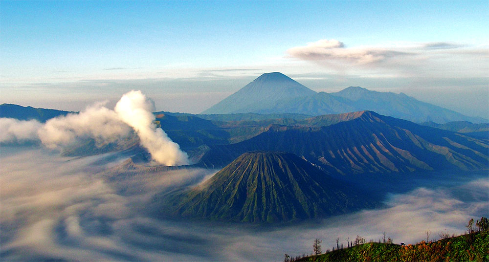 Pakej sunrise Bromo dan Malang